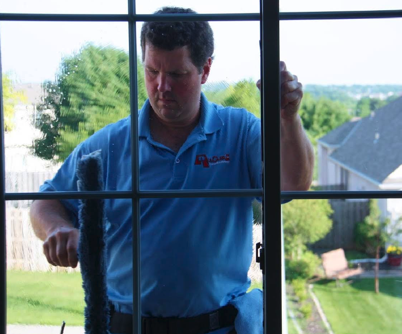 Interior & Exterior Glass Cleaning